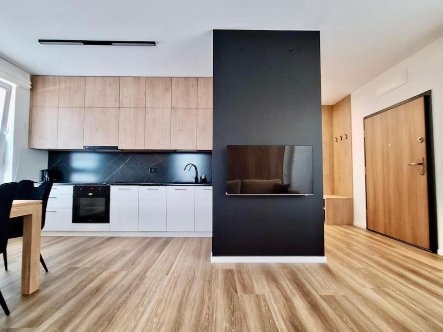 Easy Rent Apartments- Business Center 205 Люблін Екстер'єр фото